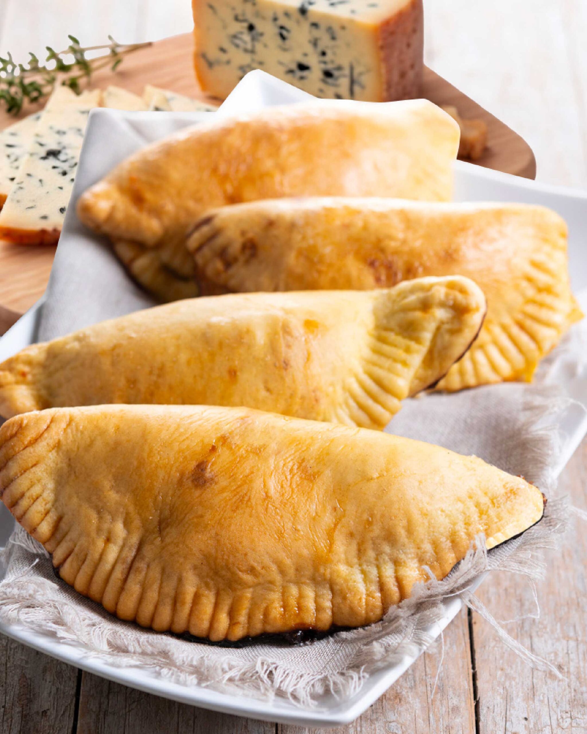 empanadas à la fourme de montbrison
